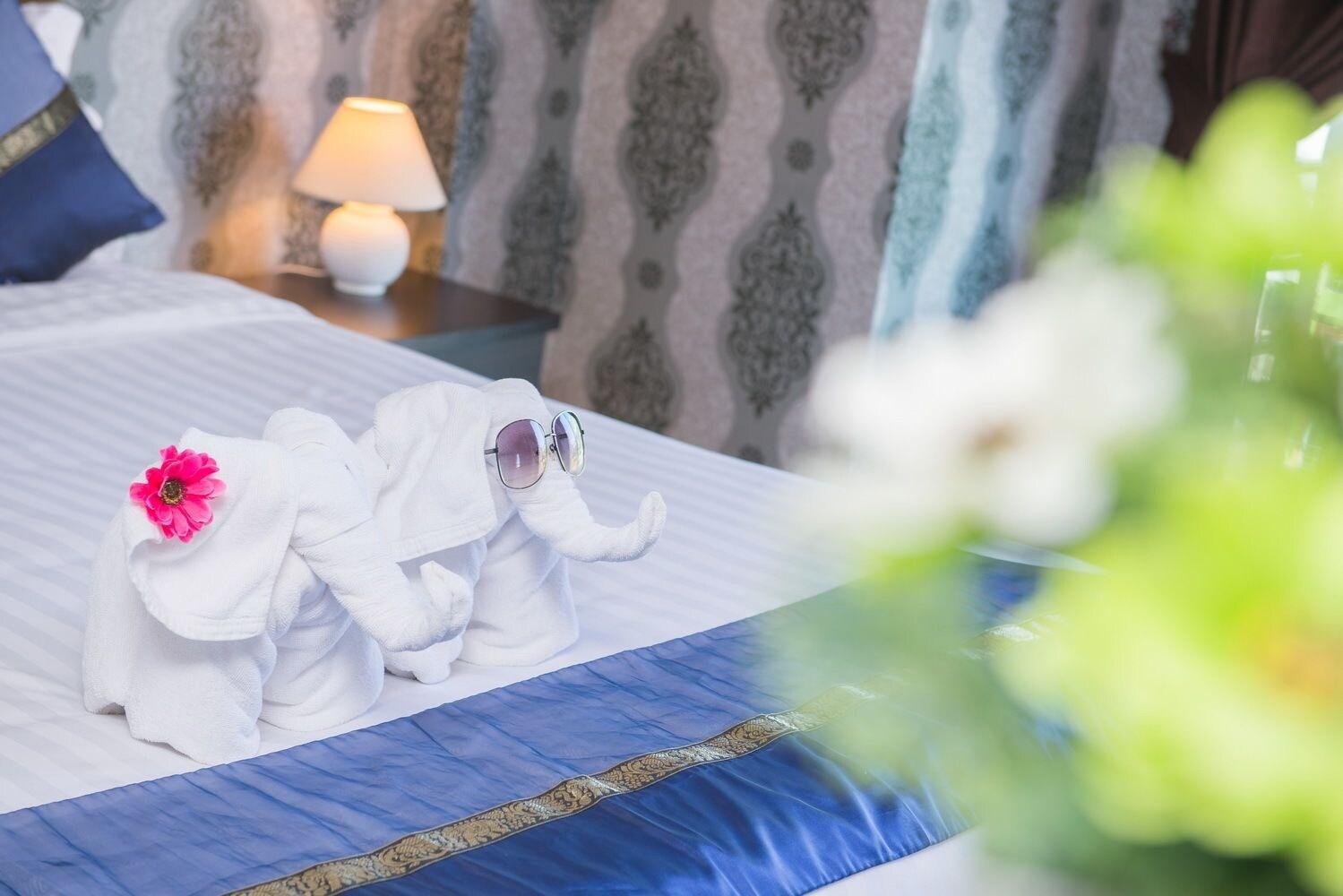 Only Blue Hotel Patong Extérieur photo